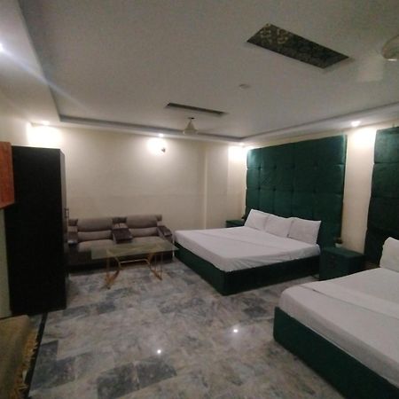 Hotel Crown Plaza, Near Karachi Airport, Darul Sehat Hospital, Dow, Agha Khan And Liaqat Hospital 외부 사진