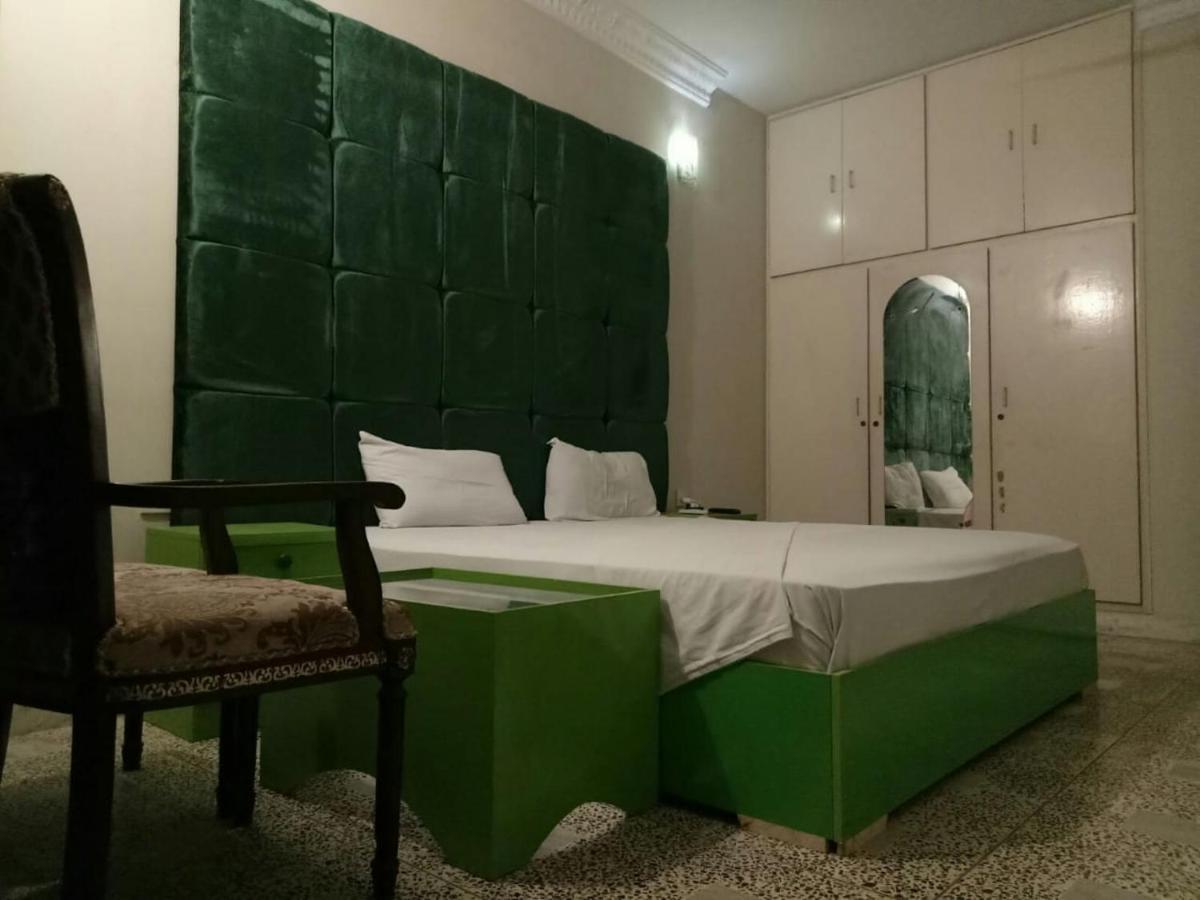 Hotel Crown Plaza, Near Karachi Airport, Darul Sehat Hospital, Dow, Agha Khan And Liaqat Hospital 외부 사진