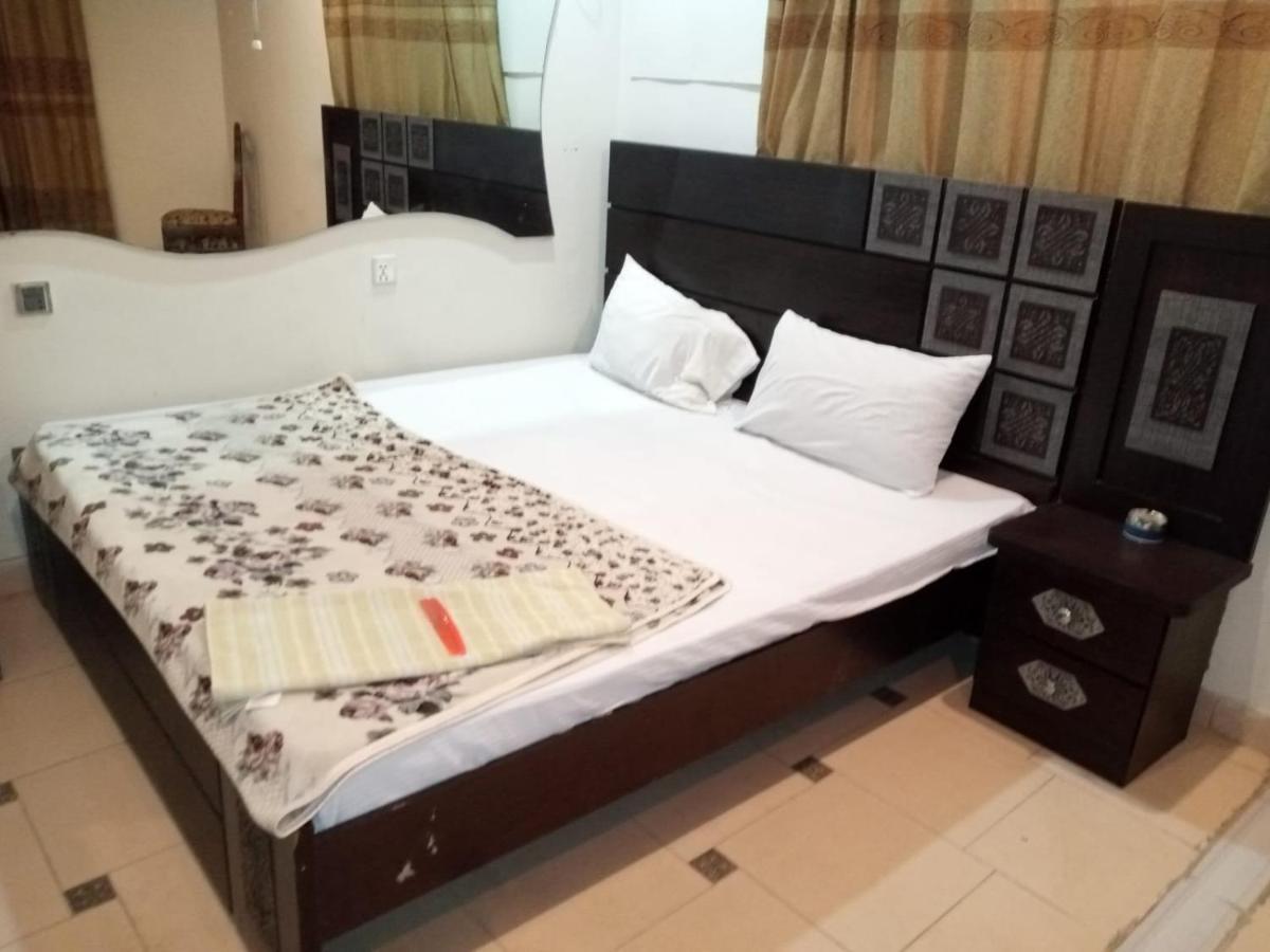 Hotel Crown Plaza, Near Karachi Airport, Darul Sehat Hospital, Dow, Agha Khan And Liaqat Hospital 외부 사진