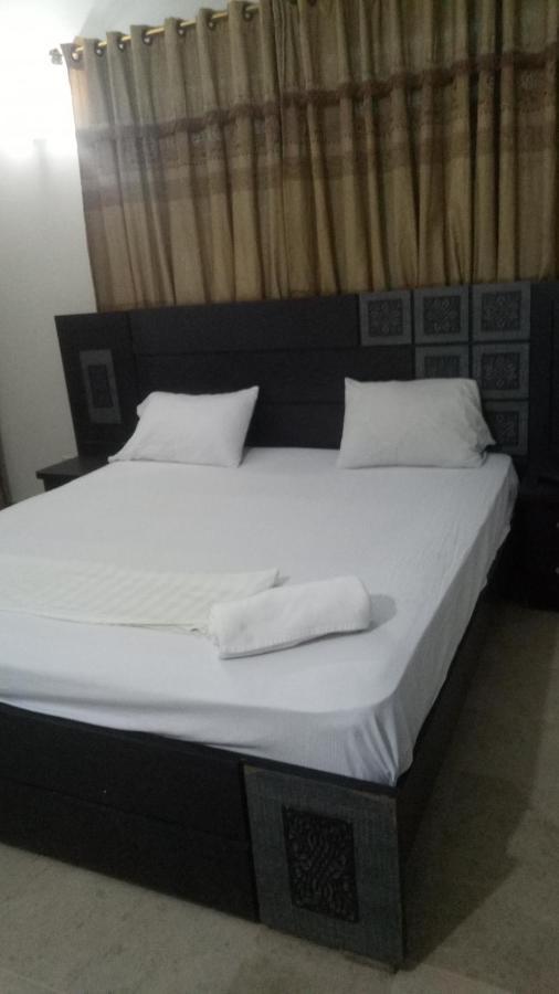 Hotel Crown Plaza, Near Karachi Airport, Darul Sehat Hospital, Dow, Agha Khan And Liaqat Hospital 외부 사진