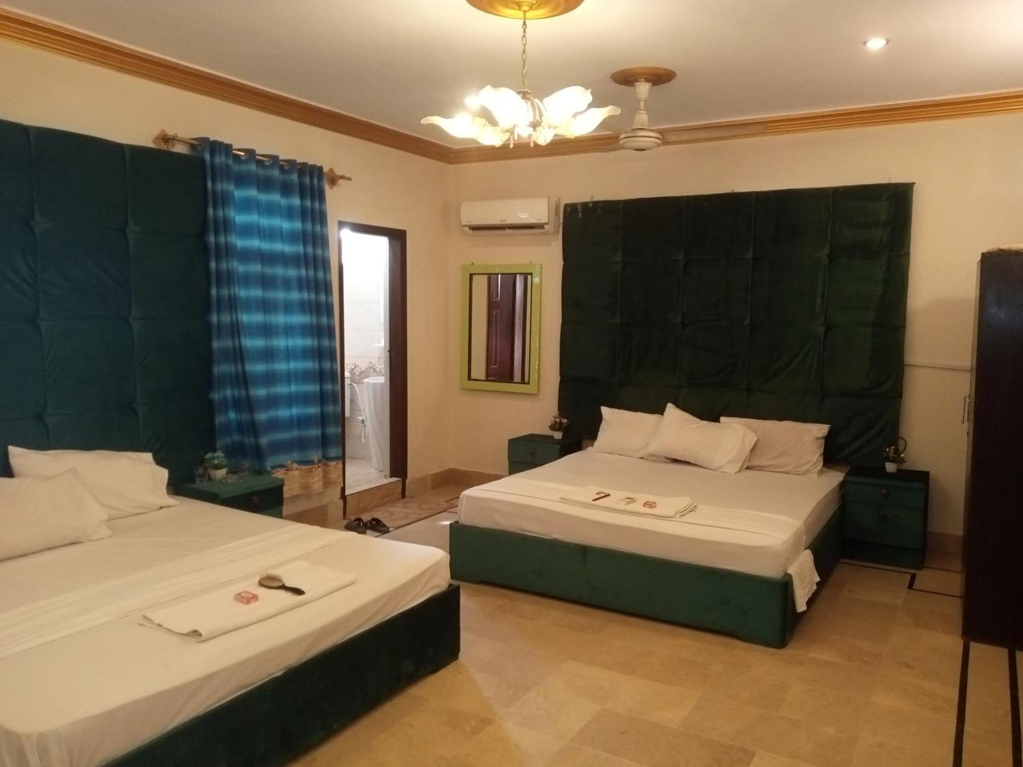 Hotel Crown Plaza, Near Karachi Airport, Darul Sehat Hospital, Dow, Agha Khan And Liaqat Hospital 외부 사진