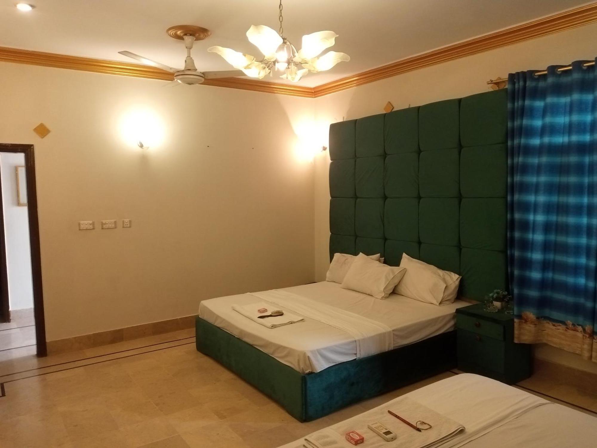Hotel Crown Plaza, Near Karachi Airport, Darul Sehat Hospital, Dow, Agha Khan And Liaqat Hospital 외부 사진